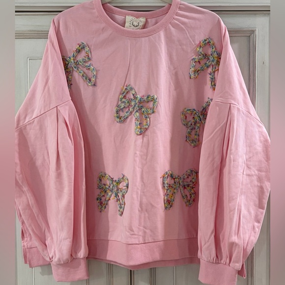 Fantastic Fawn Tops - PRELOVED SZ L Fantastic Fawn Pink Women’s Sweatshirt with Bow Accents
